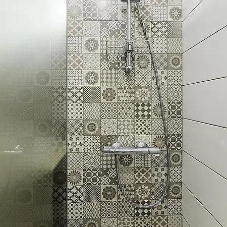 Alek Apartment